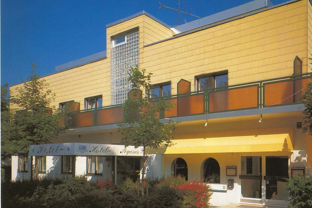 Hotel Pegasus ミュンヘン エクステリア 写真